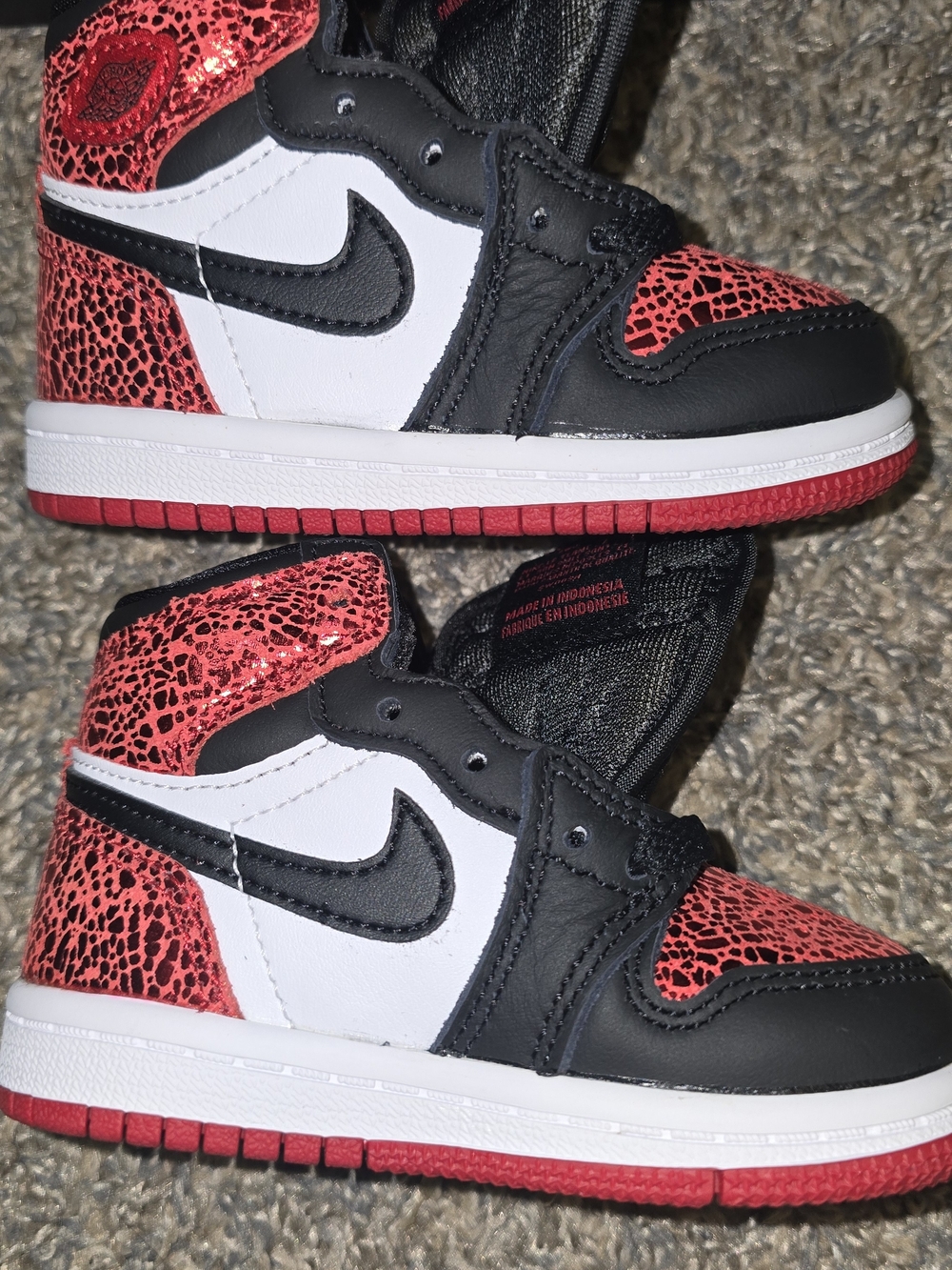 Nike Kids' Toddler Black, White & Red Jordans High-Top OG Sneakers 5C